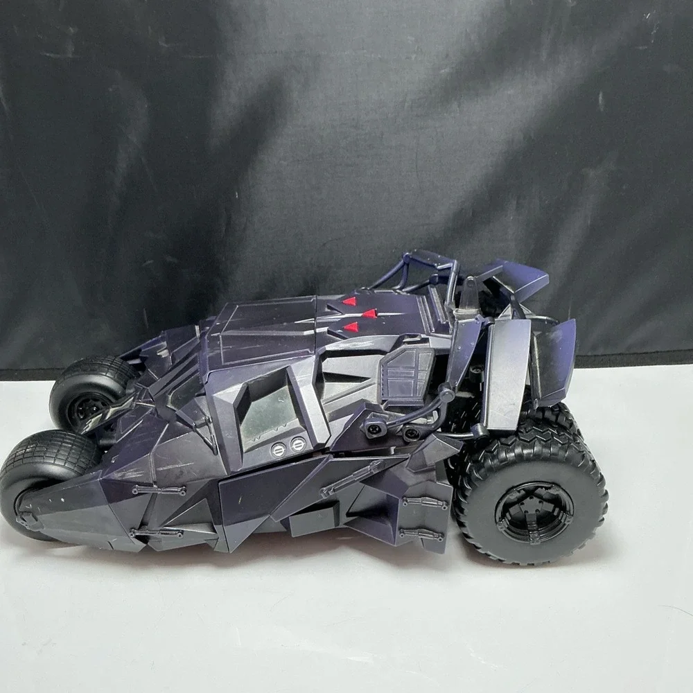 Mattel DC Comics Batman Begins Tumbler electronic vehicle‎ Tested No Missiles